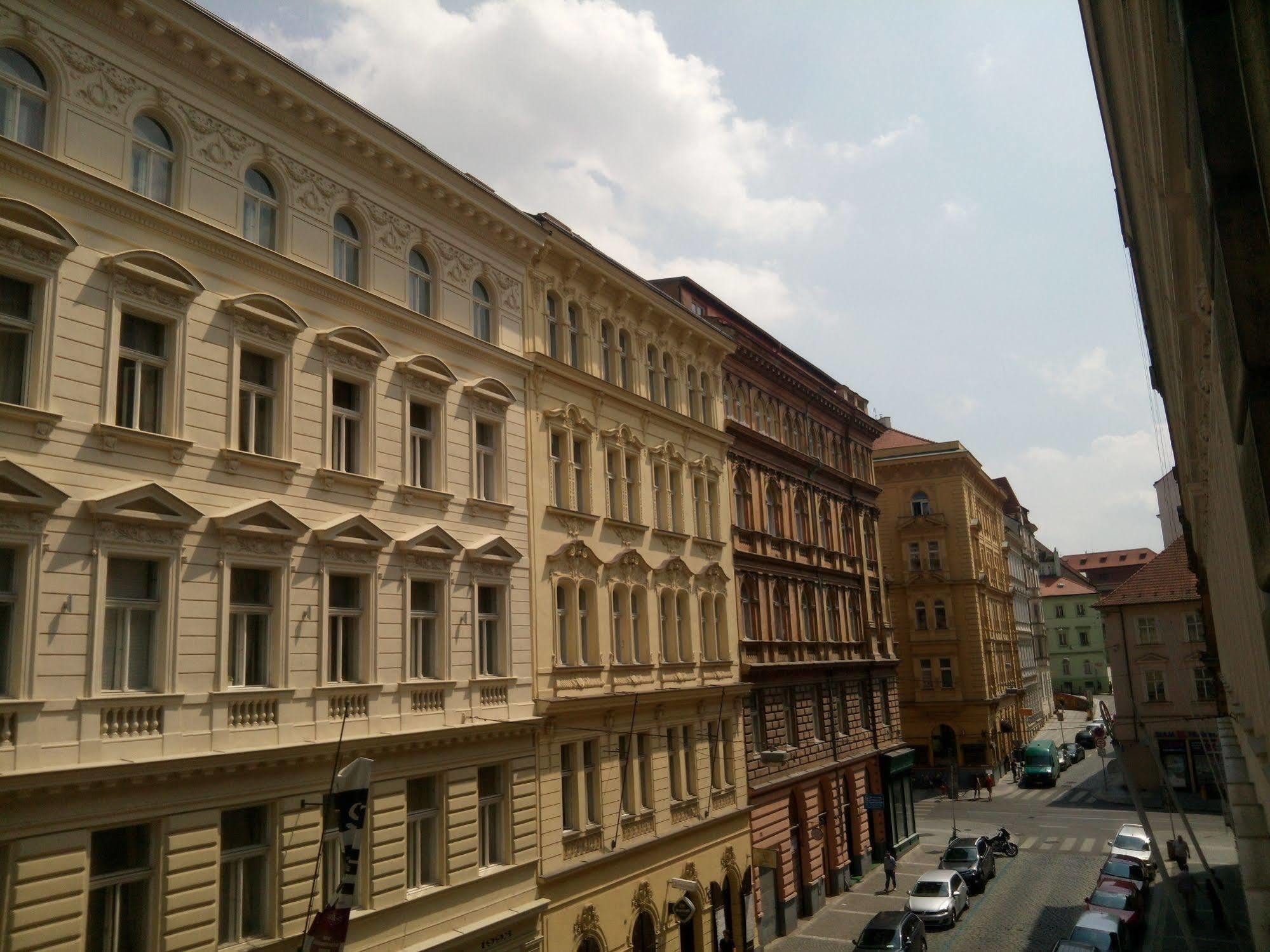 Chili Hostel Πράγα Εξωτερικό φωτογραφία